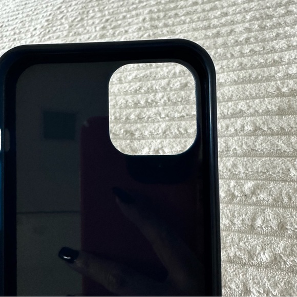 Case iPhone 12 Pro Max Case w/matching pop socket/ pre owner - Picture 13 of 16